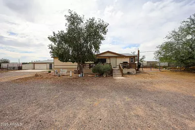 880 E 4th Avenue, Apache Junction, AZ 85119 - Photo 1