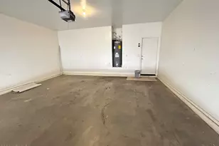 17218 W Country Gables Dr, Surprise, AZ 85388 - Photo 23