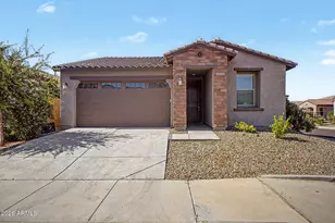 1632 W Piedmont Rd, Phoenix, AZ 85041 - Photo 1
