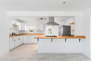 718 W 3rd Pl, Mesa, AZ 85201 - Photo 1