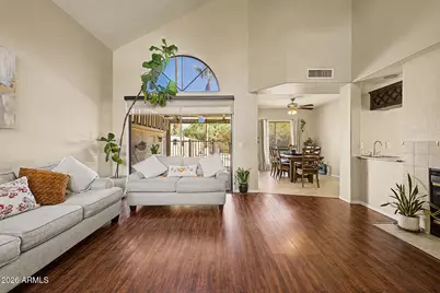 929 E Manor Drive, Chandler, AZ 85225 - Photo 11