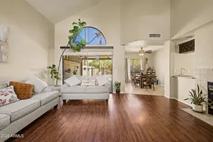 929 E Manor Dr, Chandler, AZ 85225 - Photo 11