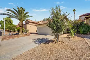 929 E Manor Dr, Chandler, AZ 85225 - Photo 5