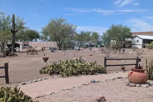 106 E Hedge Dr, Florence, AZ 85132 - Photo 17