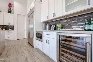 1612 E Creek Canyon Rd, Phoenix, AZ 85086 - Photo 11