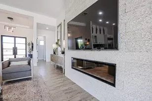 1612 E Creek Canyon Rd, Phoenix, AZ 85086 - Photo 19