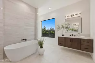 1676 E Creek Canyon Rd, Phoenix, AZ 85086 - Photo 19