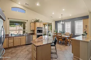 18116 W Addie Ln, Surprise, AZ 85374 - Photo 9