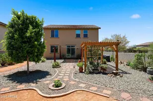 17792 W Jessie Ln, Surprise, AZ 85387 - Photo 5