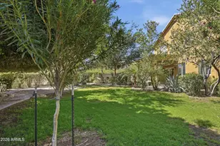 26801 N 85th Dr, Peoria, AZ 85383 - Photo 3
