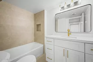 3416 N 44th St, Phoenix, AZ 85018 - Photo 13