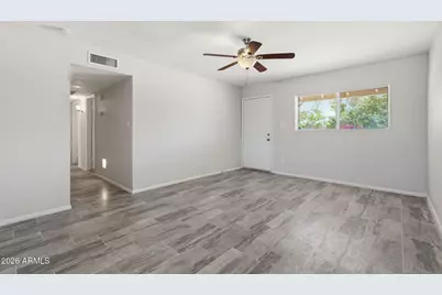2112 W Dahlia Drive, Phoenix, AZ 85029 - Photo 3