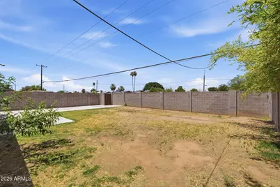 2112 W Dahlia Drive, Phoenix, AZ 85029 - Photo 29