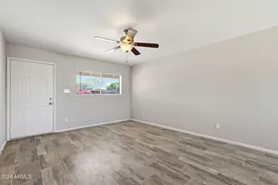 2112 W Dahlia Dr, Phoenix, AZ 85029 - Photo 9