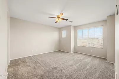 1947 N 77th Glen, Phoenix, AZ 85035 - Photo 9