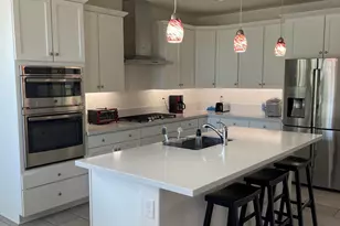 2382 W Gloria Ln, Phoenix, AZ 85085 - Photo 3