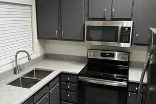 7801 N 44th Dr, Glendale, AZ 85301 - Photo 9