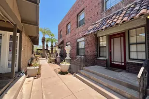 902 E Palm Ln, Phoenix, AZ 85006 - Photo 23