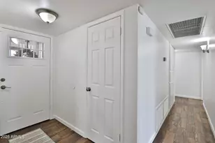 811 W Northern Ave, Phoenix, AZ 85021 - Photo 21