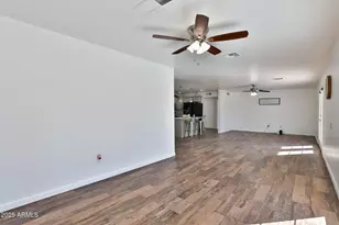 811 W Northern Ave, Phoenix, AZ 85021 - Photo 19
