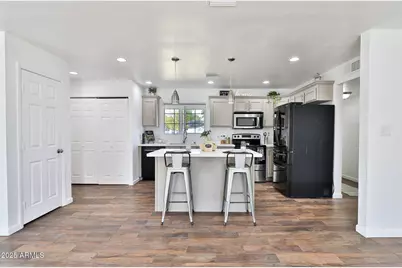 811 W Northern Avenue, Phoenix, AZ 85021 - Photo 13