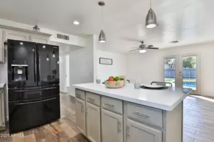 811 W Northern Ave, Phoenix, AZ 85021 - Photo 9