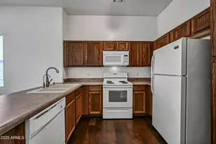 9233 E Neville Ave, Mesa, AZ 85209 - Photo 13
