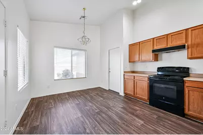 8615 W Butler Drive, Peoria, AZ 85345 - Photo 5