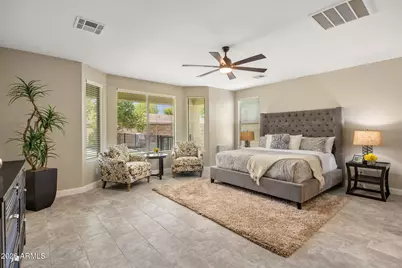 2122 W Ian Drive, Phoenix, AZ 85041 - Photo 15