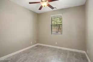 2122 W Ian Dr, Phoenix, AZ 85041 - Photo 23