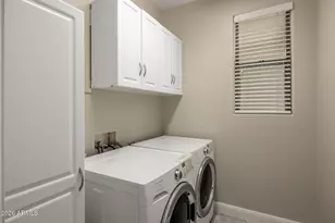 2122 W Ian Dr, Phoenix, AZ 85041 - Photo 19
