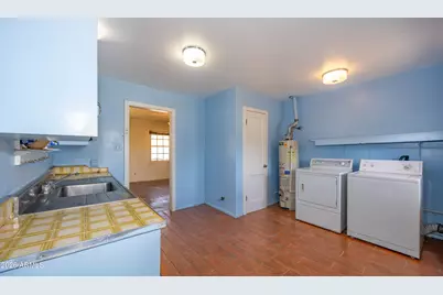 29 Hillside Avenue, Bisbee, AZ 85603 - Photo 13
