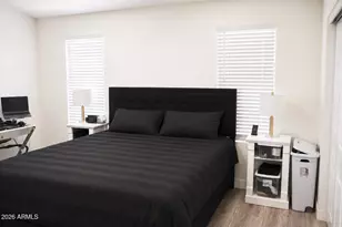 3017 E Woodland Dr, Phoenix, AZ 85048 - Photo 9