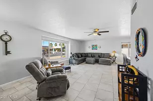 10829 W Campana Dr, Sun City, AZ 85351 - Photo 7