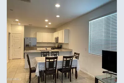 9421 W Montecito Avenue, Phoenix, AZ 85037 - Photo 7