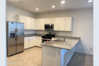 9421 W Montecito Avenue, Phoenix, AZ 85037 - Photo 5