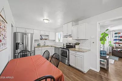 7040 N 22nd Drive, Phoenix, AZ 85021 - Photo 19