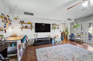 7040 N 22nd Dr, Phoenix, AZ 85021 - Photo 17