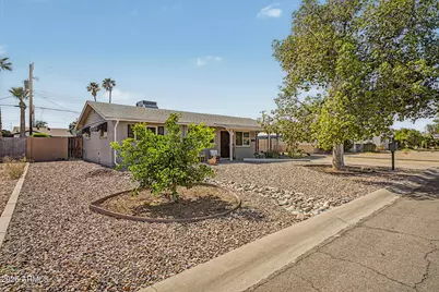 7040 N 22nd Drive, Phoenix, AZ 85021 - Photo 7