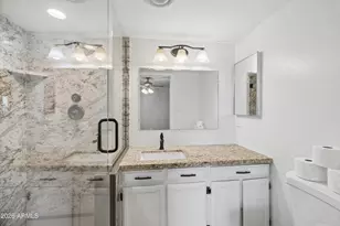 10631 N 37th Dr, Phoenix, AZ 85029 - Photo 19