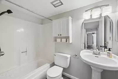 10631 N 37th Drive, Phoenix, AZ 85029 - Photo 23