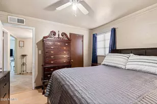 2939 E Angela Dr, Phoenix, AZ 85032 - Photo 15