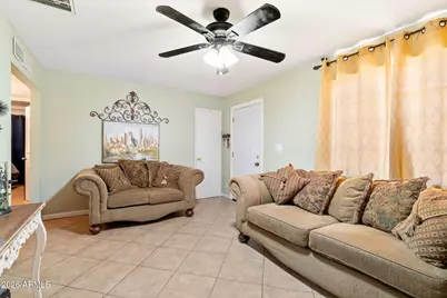 2939 E Angela Drive, Phoenix, AZ 85032 - Photo 5