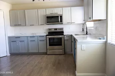6746 N 43rd Avenue, Glendale, AZ 85301 - Photo 7