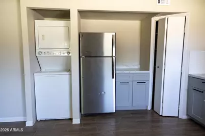 6746 N 43rd Avenue, Glendale, AZ 85301 - Photo 13