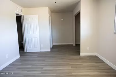 6746 N 43rd Avenue, Glendale, AZ 85301 - Photo 17