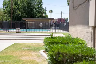 6746 N 43rd Ave, Glendale, AZ 85301 - Photo 37