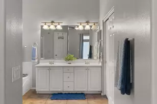 2843 E Lexington Ct, Gilbert, AZ 85234 - Photo 23