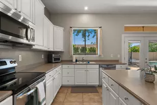 2843 E Lexington Ct, Gilbert, AZ 85234 - Photo 13