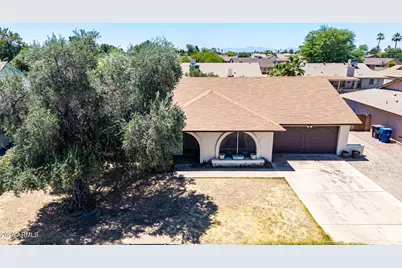 6029 W Desert Hills Drive, Glendale, AZ 85304 - Photo 37